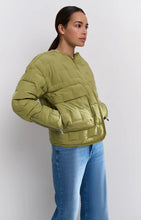 Load image into Gallery viewer, Quilted Jacket